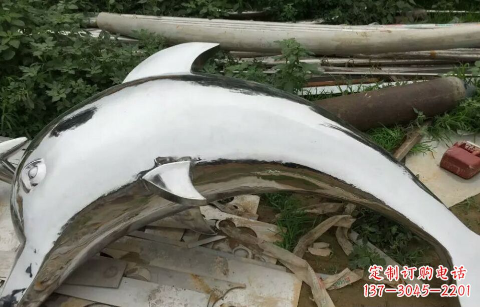 宁波展现动感的不锈钢海豚雕塑