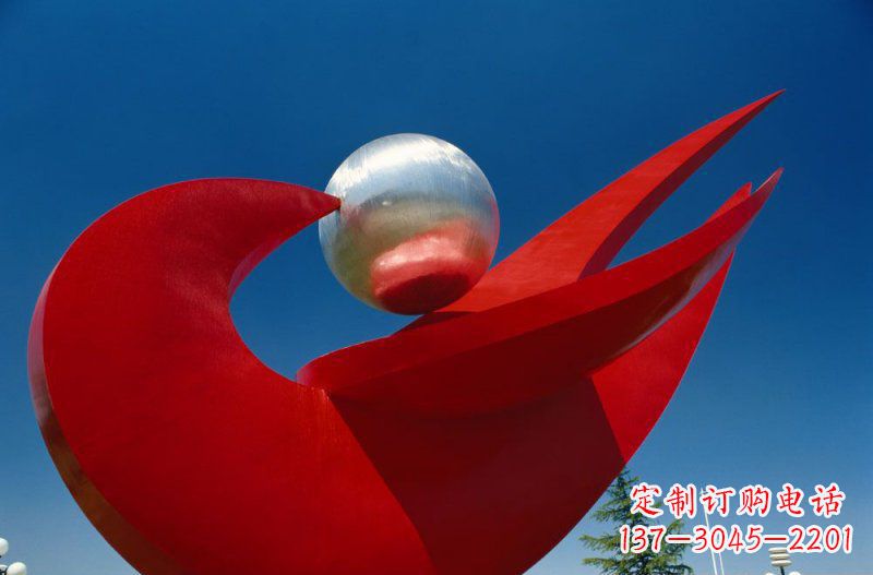 宁波和平鸽雕塑:铸造和平与爱的象征