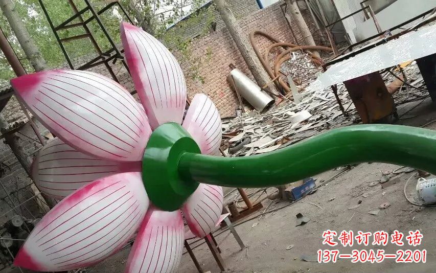 宁波广场不锈钢莲花雕塑 (2)