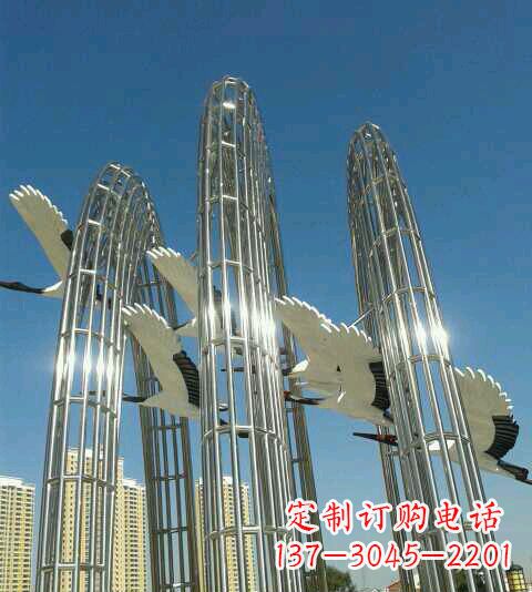 宁波广场不锈钢镂空雄鹰雕塑
