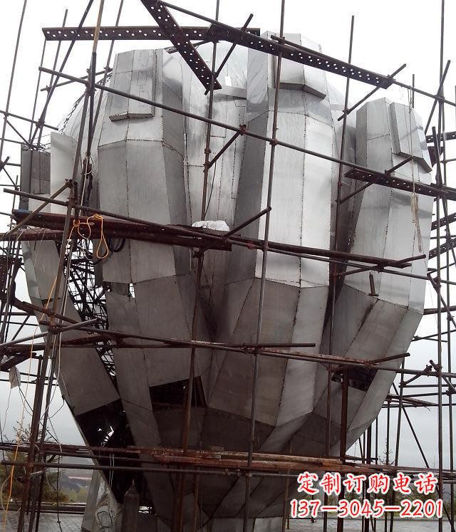 宁波广场不锈钢蟠桃大型景观雕塑