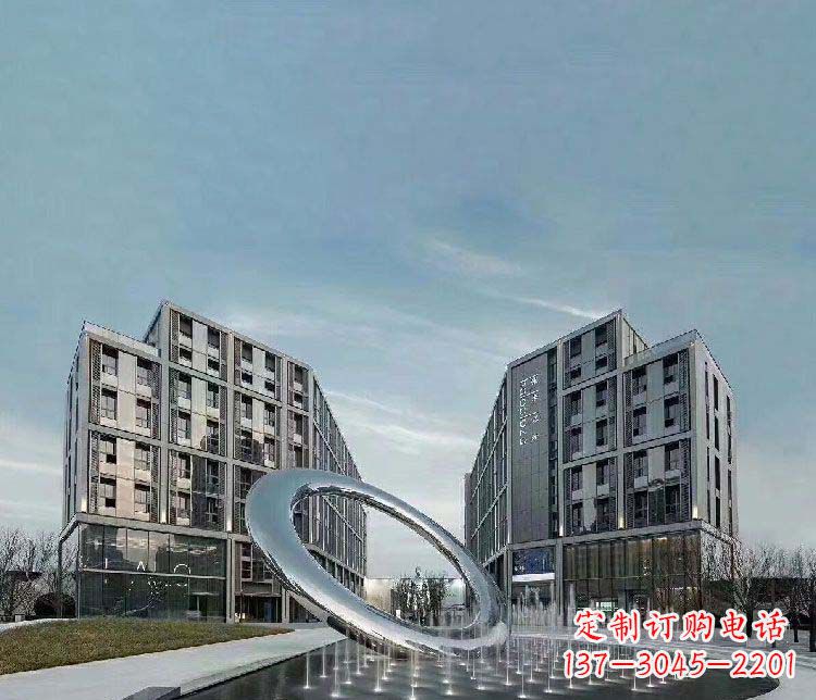 宁波广场不锈钢圆环景观雕塑1
