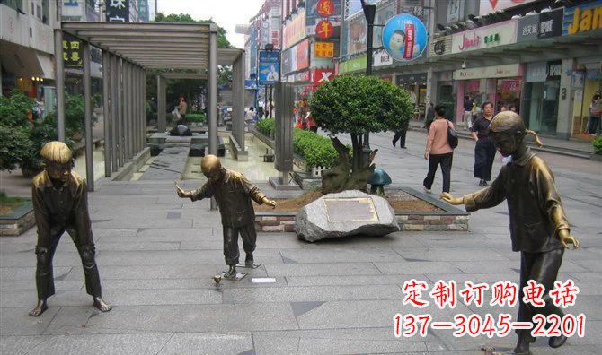 宁波广场抽陀螺小品人物铜雕