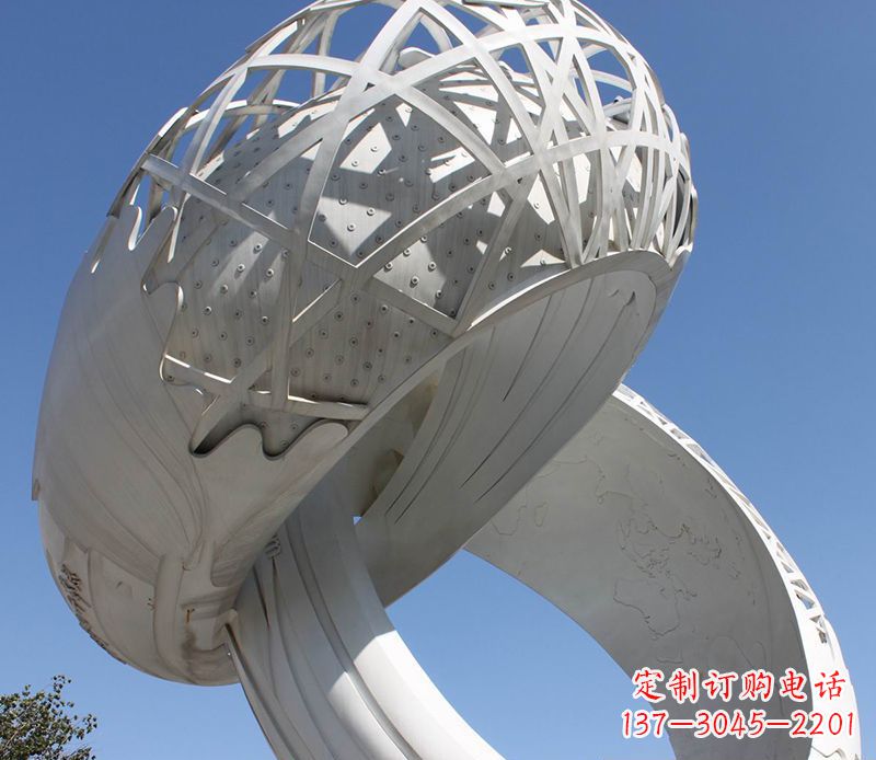 宁波艺术品级不锈钢戒指雕塑