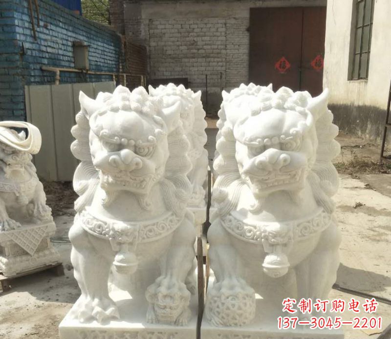 宁波汉白玉踩绣球狮子石雕_1