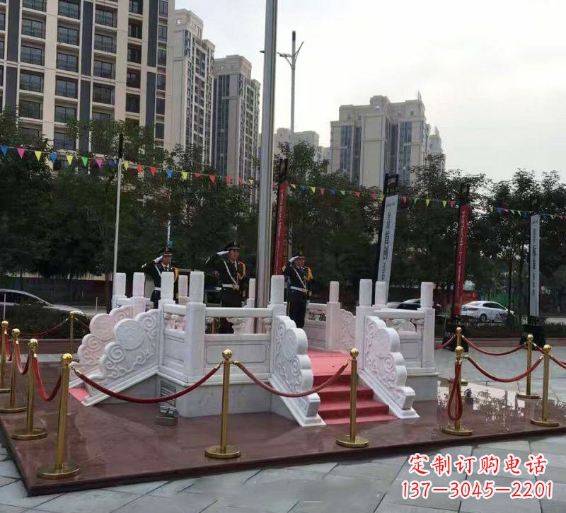 宁波特色国旗雕塑,汉白玉企业升旗台