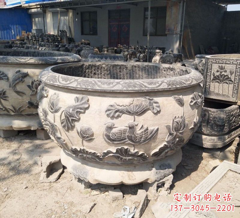 宁波传统艺术、高雅精致,荷花鸳鸯石水缸精美雕塑