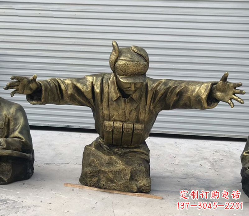 宁波黄继光铜雕是由中领雕塑定制的精致作品。中…