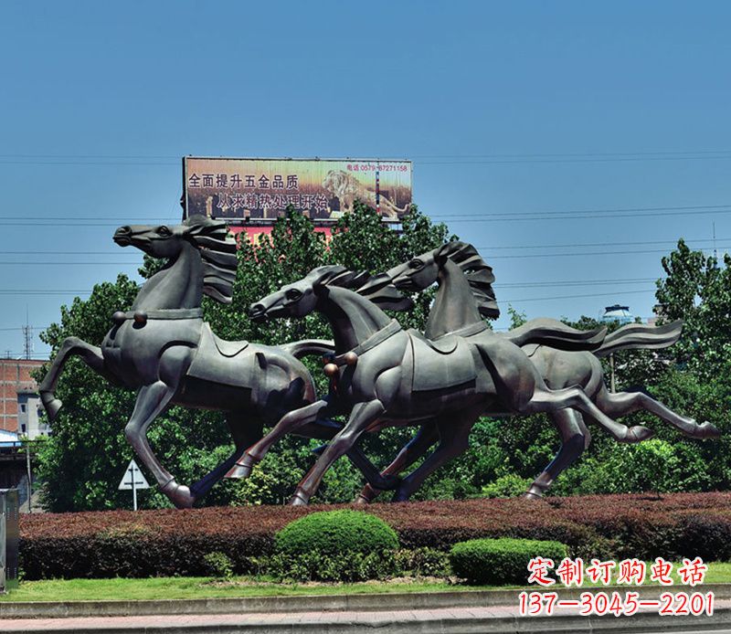 宁波非凡运动,街边奔马铜雕塑