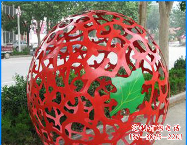 宁波街边不锈钢镂空球和树叶景观雕塑