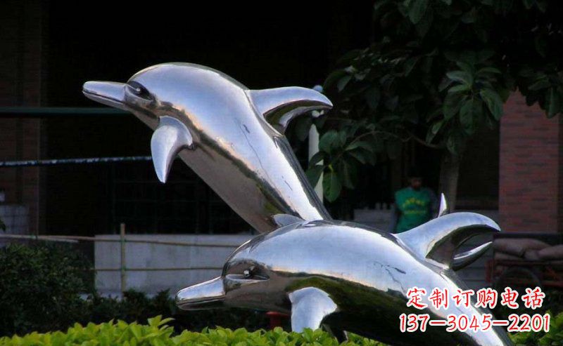 宁波彰显自由灵动的不锈钢跳跃海豚雕塑
