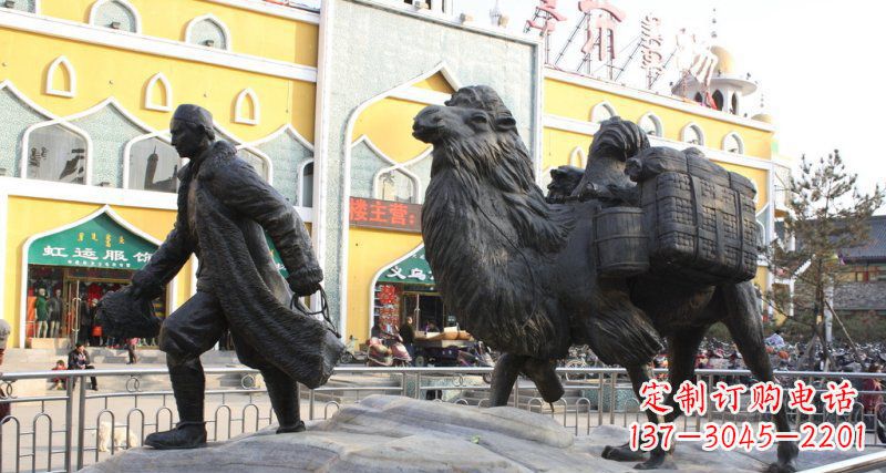 宁波骆驼铜雕,让新疆风情永传