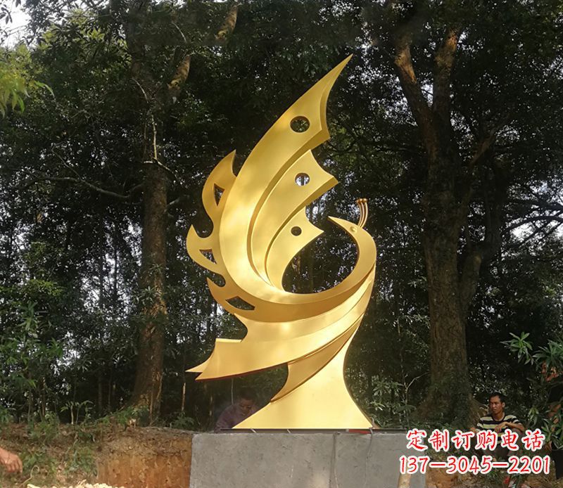 宁波以古典风格演绎不锈钢凤凰雕塑