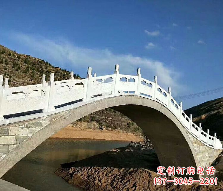 宁波景区汉白玉拱桥雕塑