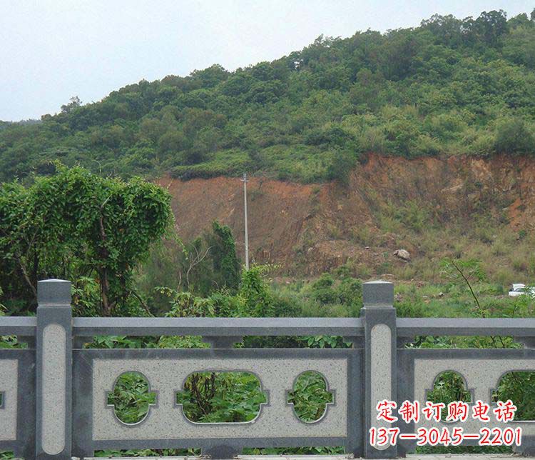 宁波景区仿古栏板石雕:展现华丽古典风格的雕塑艺术