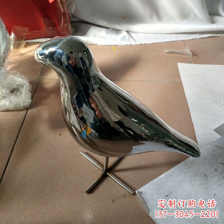 宁波镜面不锈钢鸽子雕塑摆件
