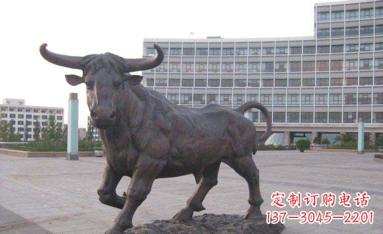 宁波老牛动物广场铜雕，专业定制精美动物雕塑