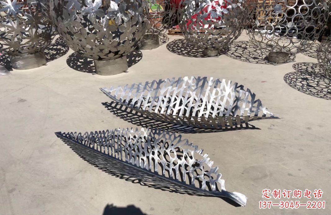 宁波镂空树叶广场景观雕塑