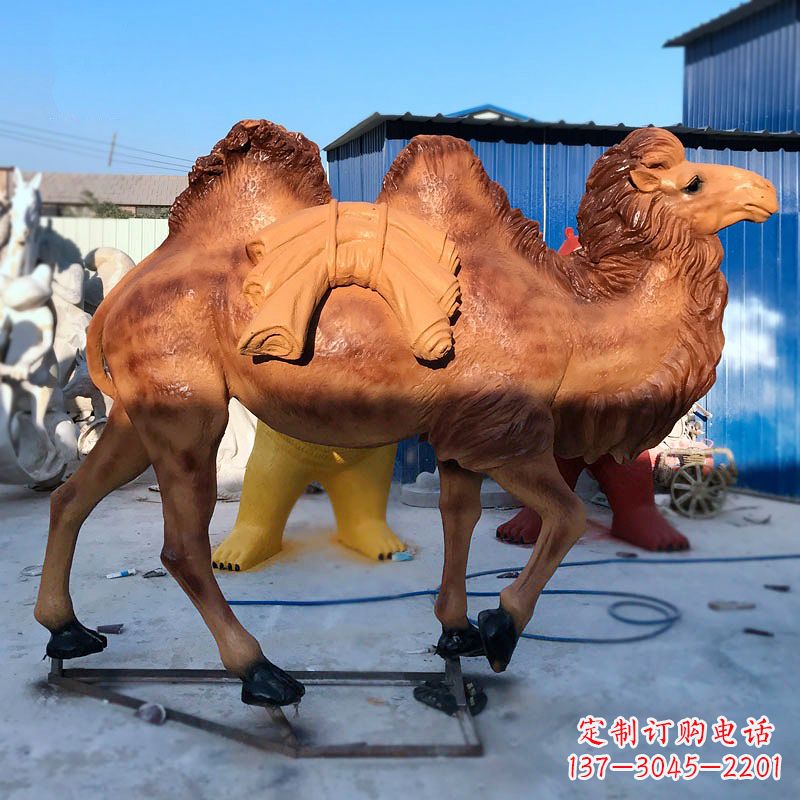 宁波雕刻精美的骆驼玻璃钢仿真雕塑