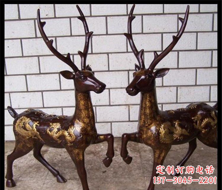 宁波梅花鹿玻璃钢动物雕塑