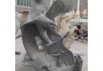宁波中领雕塑推出的石雕老鹰是一款充满生机与力…