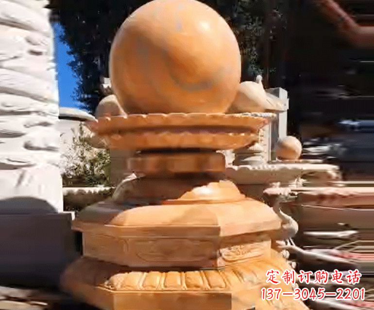 宁波喷泉里的石材雕塑