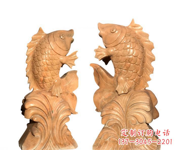宁波中领雕塑:精美的鲤鱼喷水晚霞红石雕