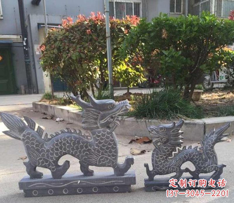 宁波青石雕刻母子龙是由中领雕塑工厂家生产的一…