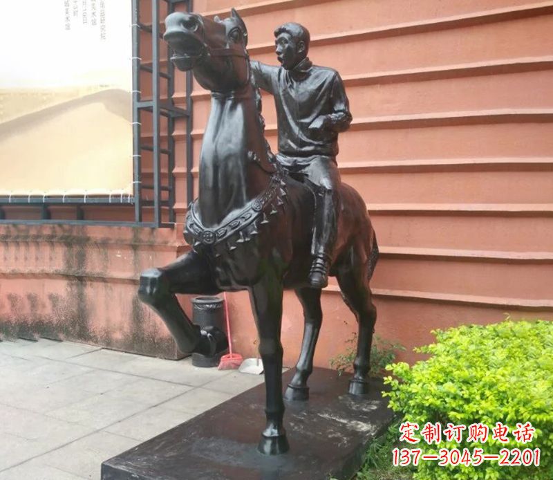 宁波独一无二的骑马雕塑