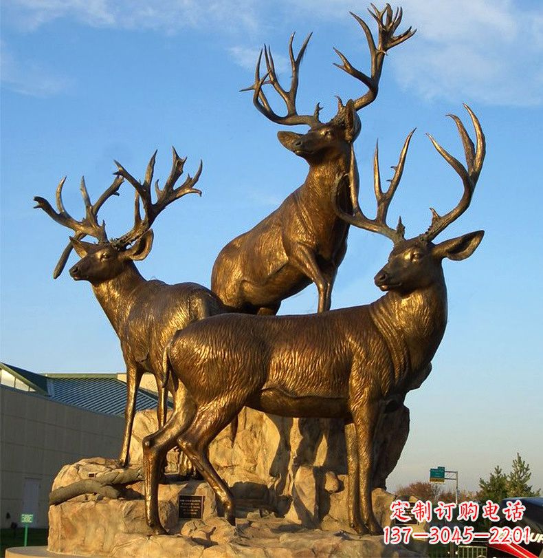 宁波三鹿登高鹿景观铜雕,让你秀智慧雕刻艺术