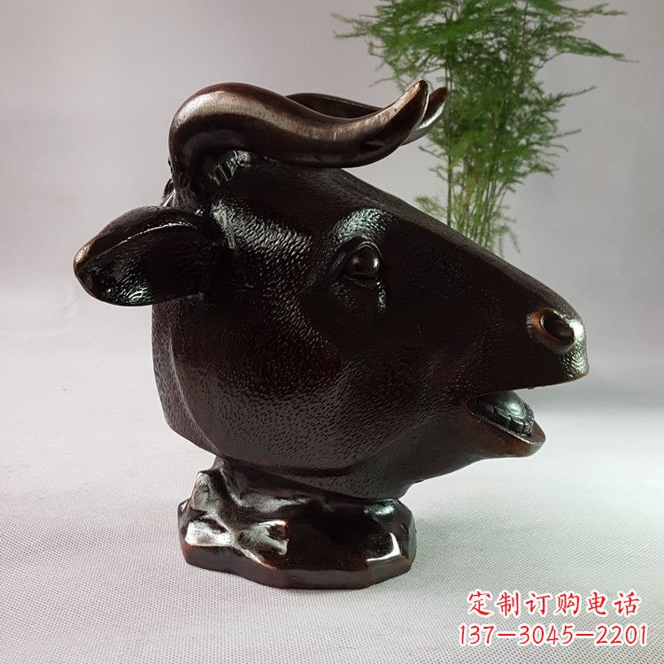 宁波铸铜牛的雕塑,尽显您的牛年风采