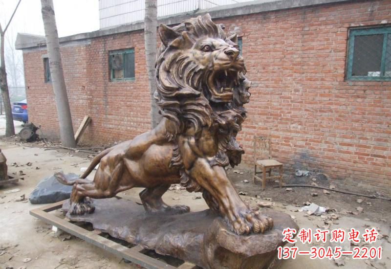 宁波高雅华贵的狮子铜雕