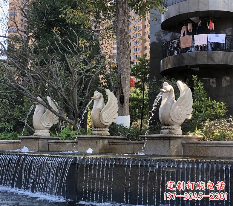 宁波石材喷水鹅 园林动物石雕景观摆放 水池石天鹅