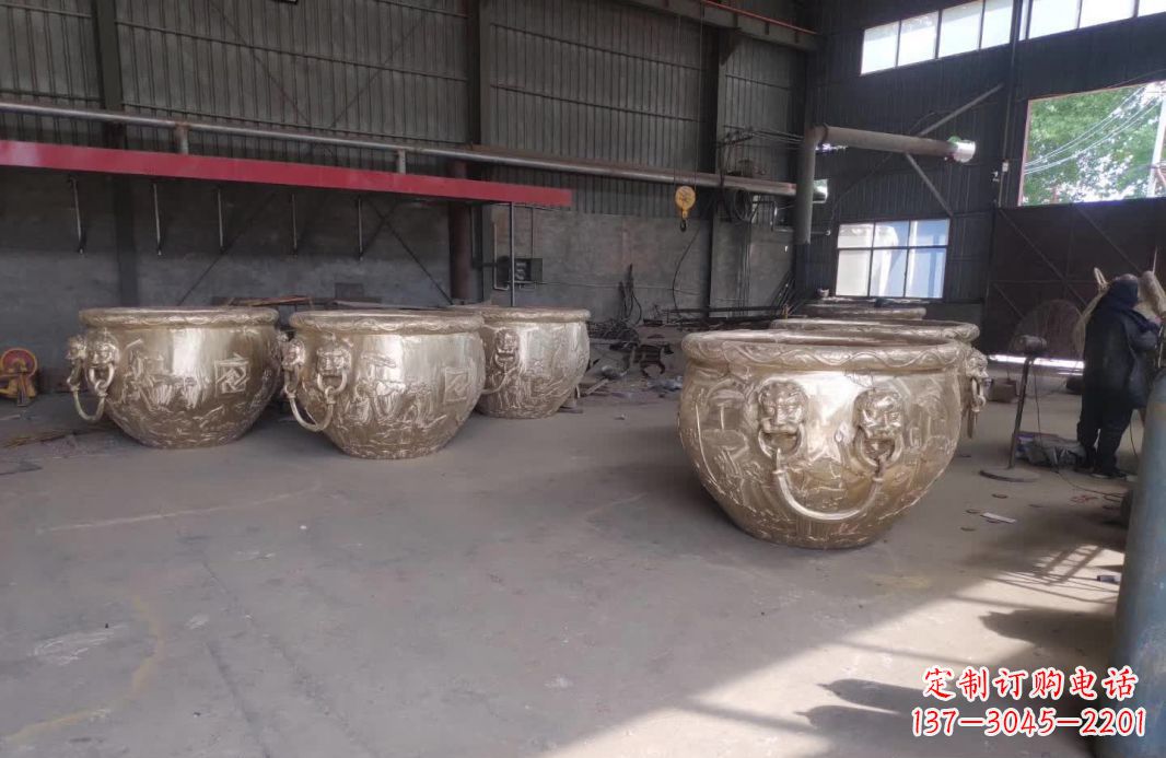 宁波寺庙水缸铜雕塑
