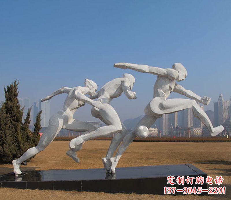 宁波踢足球不锈钢运动雕塑