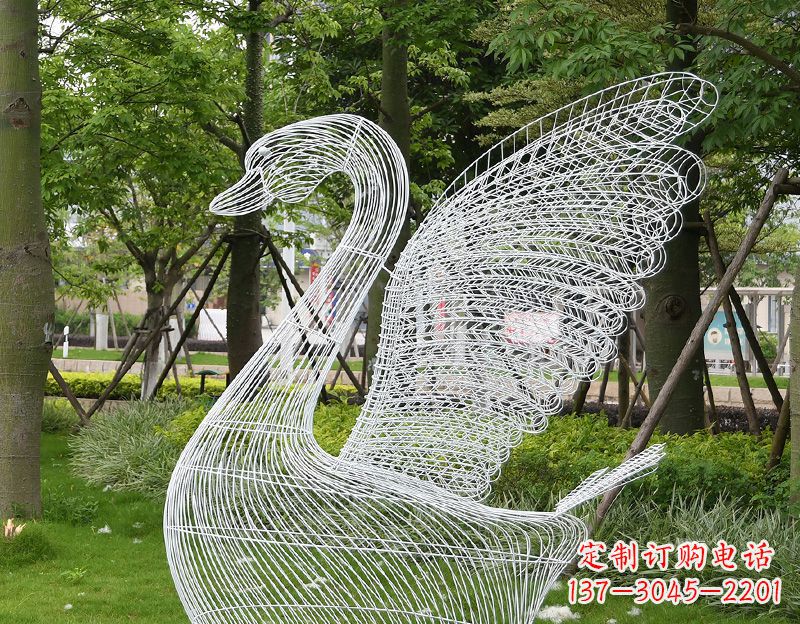 宁波天鹅镂空不锈钢雕塑