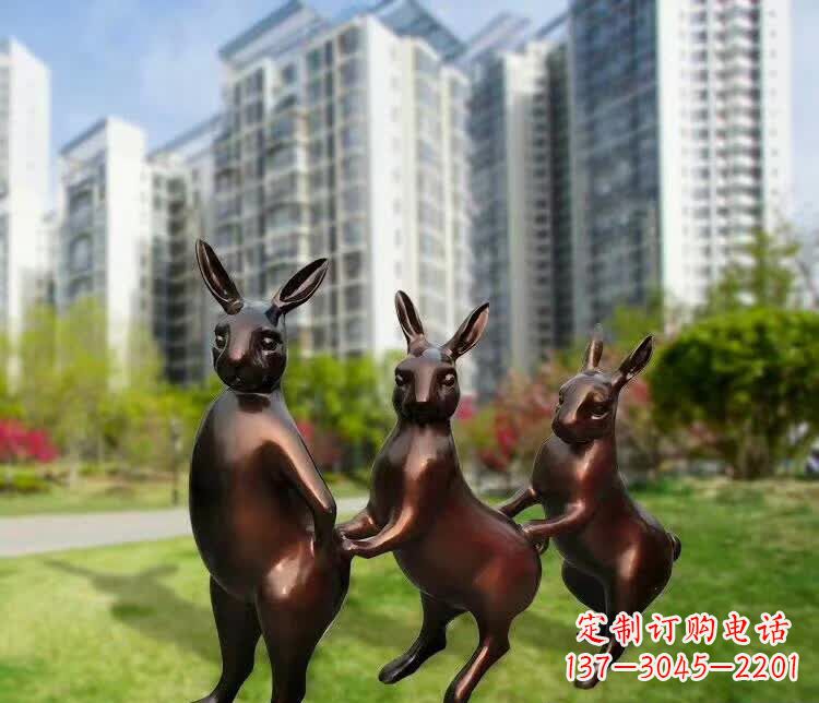 宁波铜雕广场动物兔子