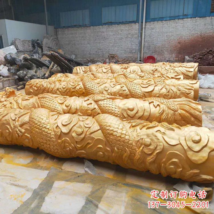 宁波铜雕广场龙柱