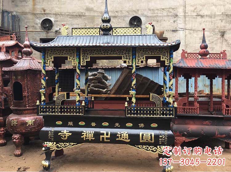 宁波铜雕像铁香炉