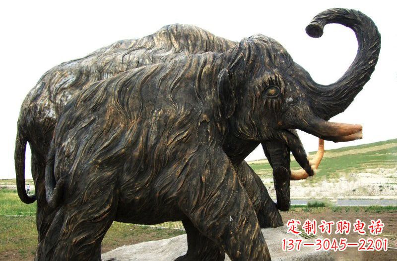 宁波铜雕长毛象动物雕塑