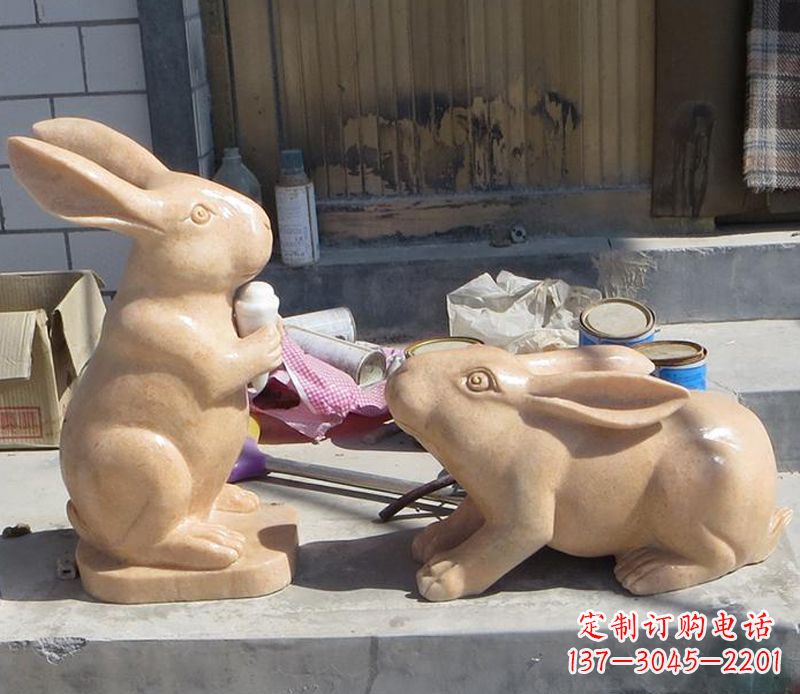宁波兔子石雕公园动物摆件