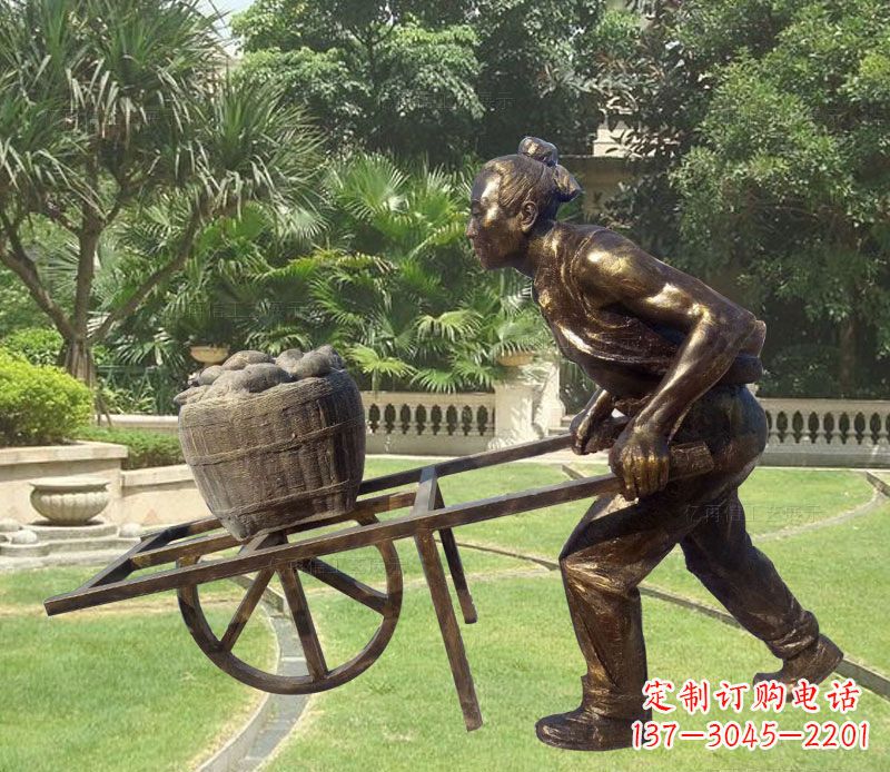 宁波推独轮车的古人铜雕