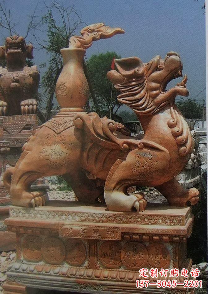 宁波晚霞红貔貅石雕