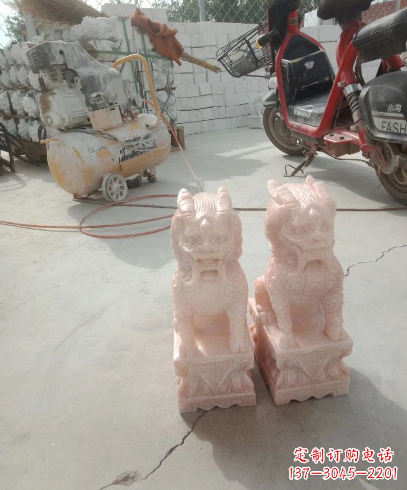 宁波晚霞红神兽麒麟动物雕塑
