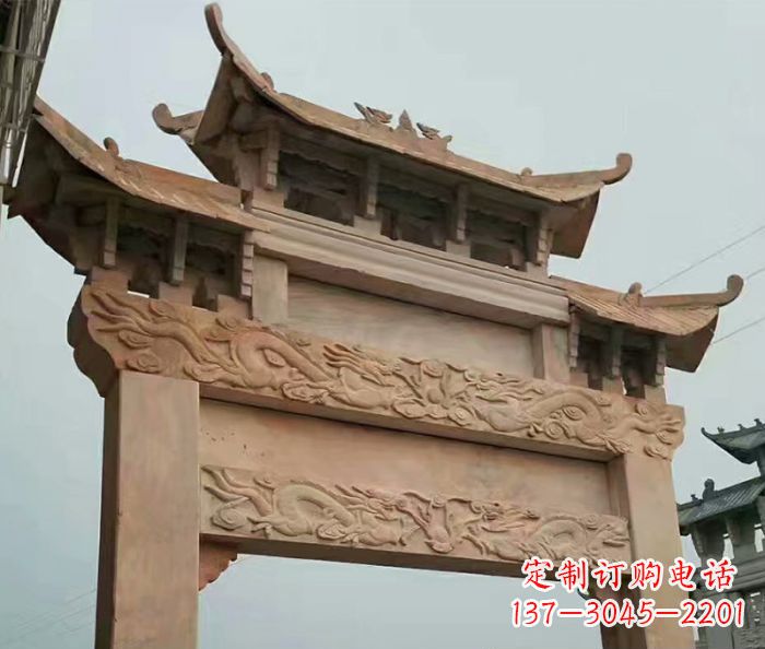 宁波晚霞红石雕单门牌坊