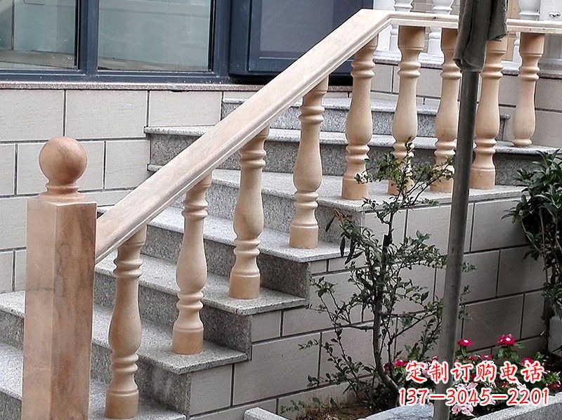 宁波晚霞红小区栏杆石雕