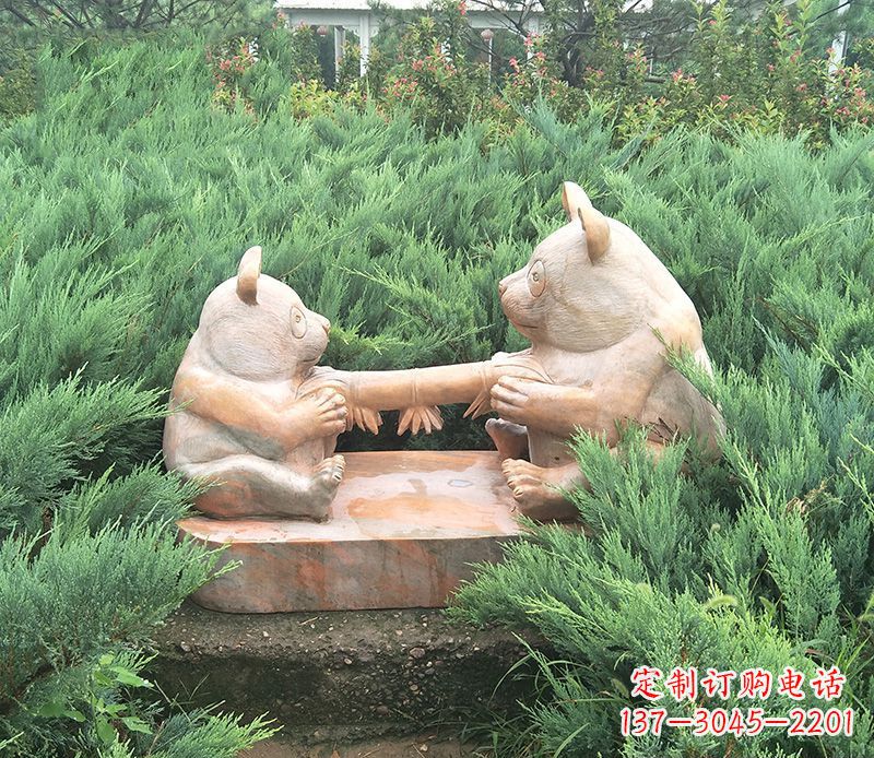 宁波晚霞红熊猫母子石雕