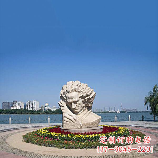 宁波维也纳古典乐派代表人物世界知名音乐家贝多芬石雕景区景观雕像