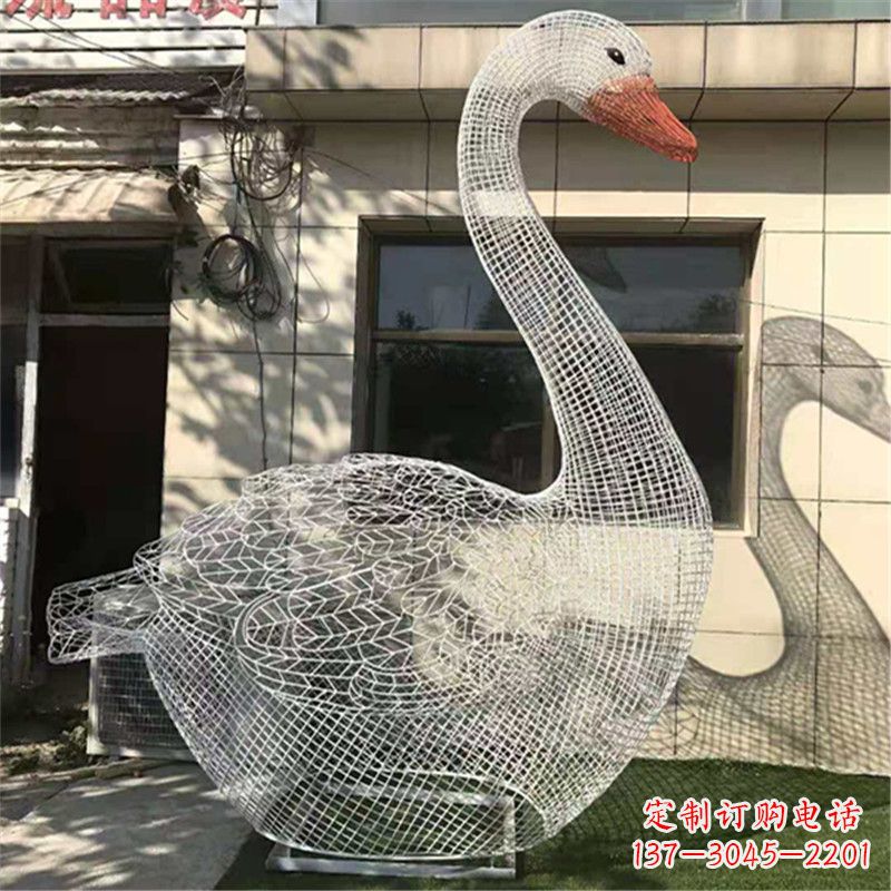 宁波卧姿天鹅不锈钢草坪网格动物摆件