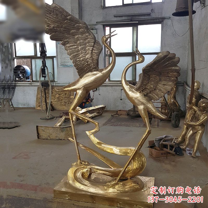 宁波仙鹤铜雕景观